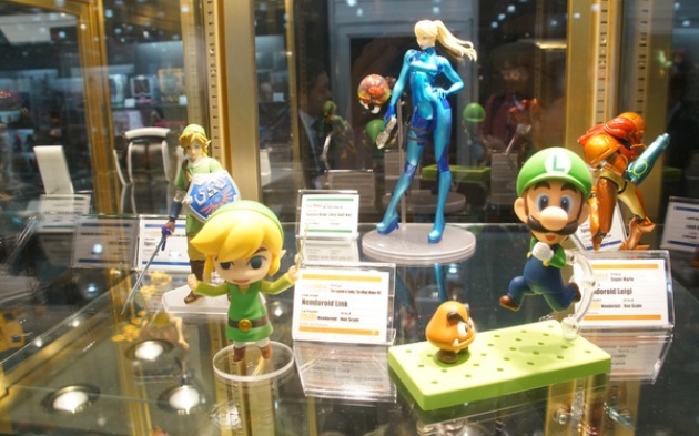 Image for Link, Mario and Zelda: Twilight Princess Figures Debut at New York Toy Fair