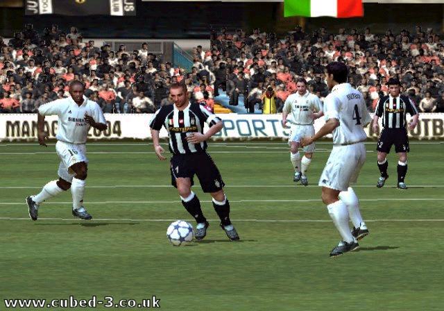 Screenshot for FIFA Football 2004 on GameCube